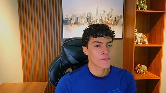 Esteban Fire online show from June 18, 12:32 pm