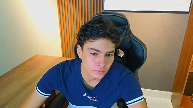 Esteban Fire online show from June 5, 12:00 pm
