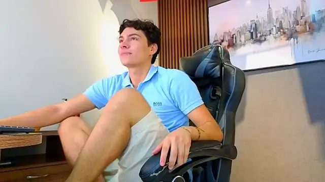 Esteban Fire online show from July 3, 12:33 pm