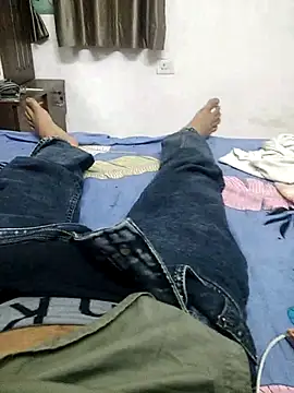 Dakuu A online show from July 7, 9:51 pm