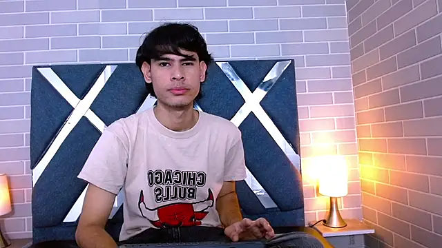 Kevin Brooks1 online show from June 30, 4:52 pm