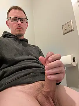 Hardpaul85 online show from June 16, 7:49 pm
