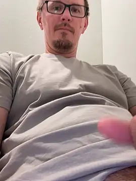 Hardpaul85 online show from July 17, 10:16 pm