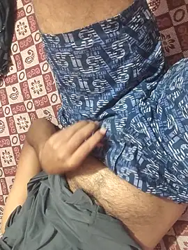 MSD1999AKASH online show from June 18, 6:02 pm