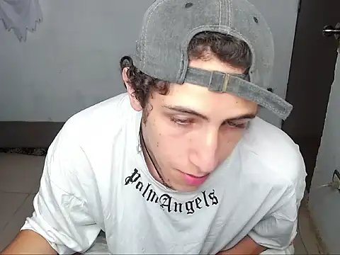 kervs id online show from July 4, 10:13 pm