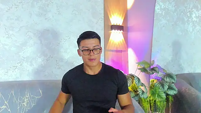 Jake Lauren online show from June 18, 9:53 pm