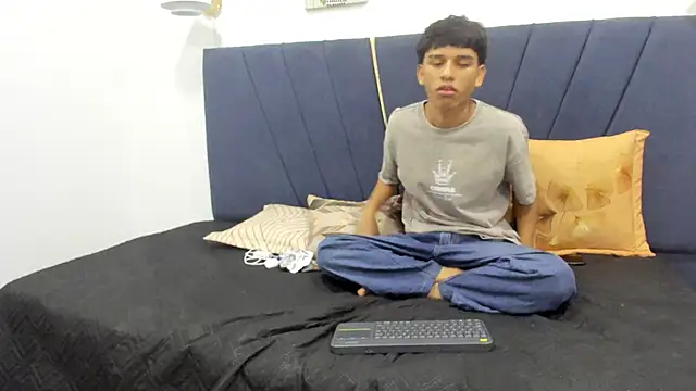 stiven cum2 online show from June 14, 4:14 am