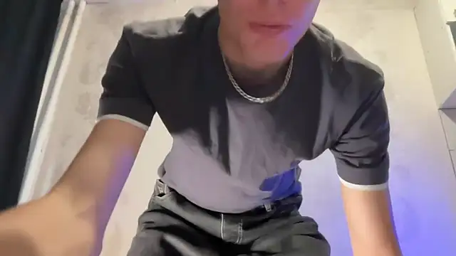 LiamShadow  online show from June 26, 1:13 pm