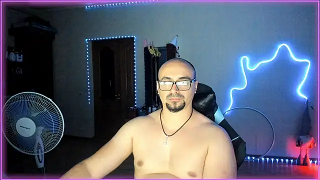 -SexyDaddy- online show from July 27, 7:10 pm