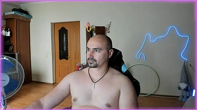 -SexyDaddy- online show from June 14, 12:40 pm