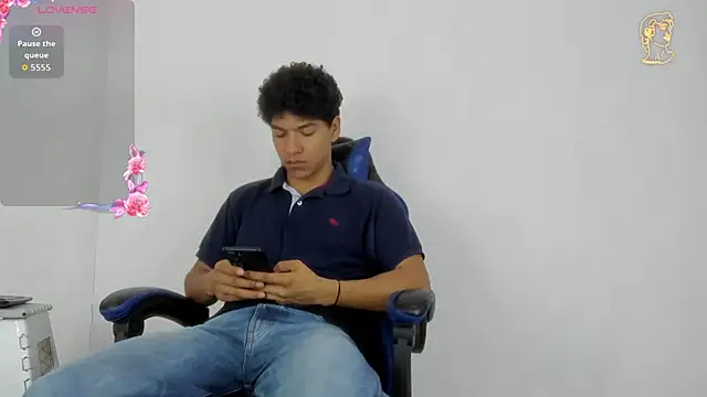 Maximiliano Young online show from June 27, 12:44 pm