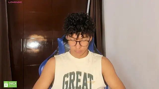 Maximiliano Young online show from July 22, 2:42 pm