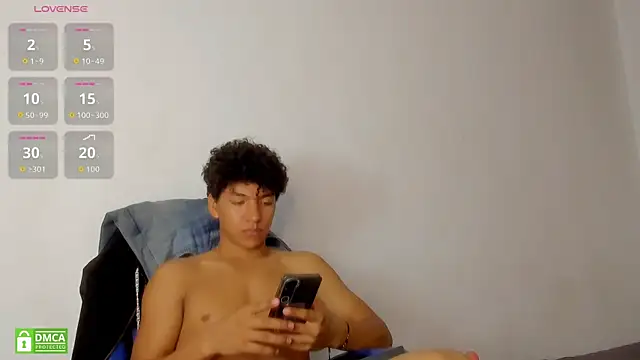 Maximiliano Young online show from July 25, 1:19 pm