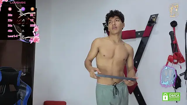Maximiliano Young online show from June 19, 1:05 pm