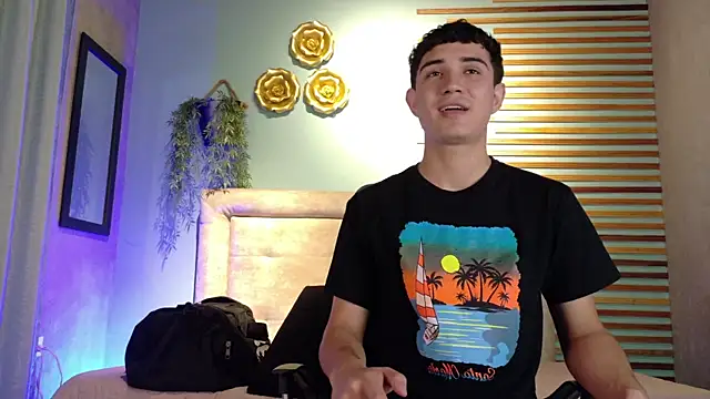 aalejo gray online show from July 2, 7:20 pm