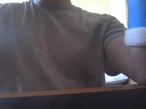 Felix xoxo online show from June 16, 11:34 am