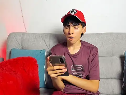 Angel Dustt1 online show from June 6, 8:37 pm