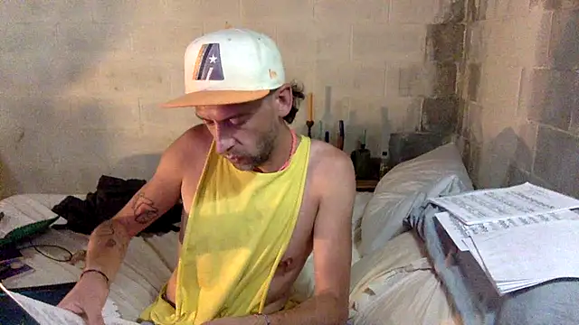 thierrybae online show from July 18, 3:35 am
