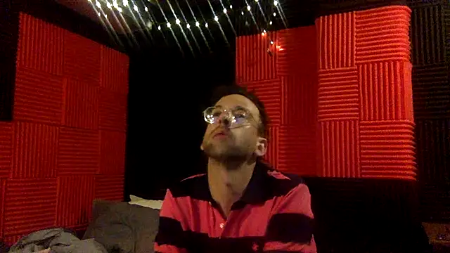 thierrybae online show from August 3, 1:37 am
