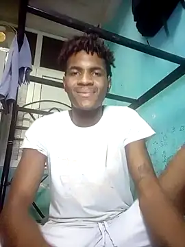 dantecruz19 online show from July 28, 1:24 am