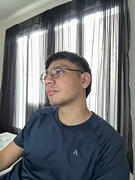 marcuswildx2 online show from July 13, 12:29 pm