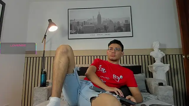 marcuswildx2 online show from June 30, 3:02 pm