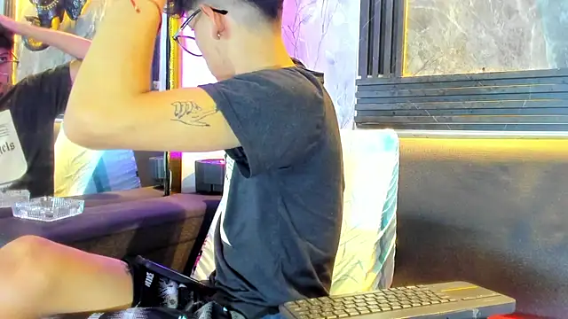 Brianhot0F online show from June 25, 11:48 am