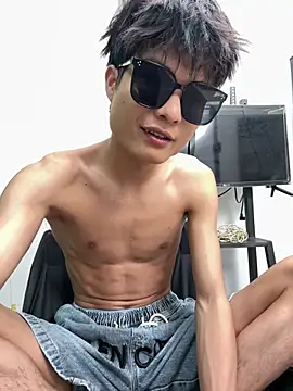 T545k online show from June 4, 3:51 pm