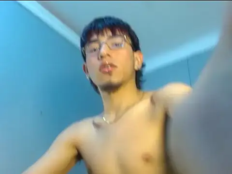 TheHotSaulito online show from July 7, 3:27 pm