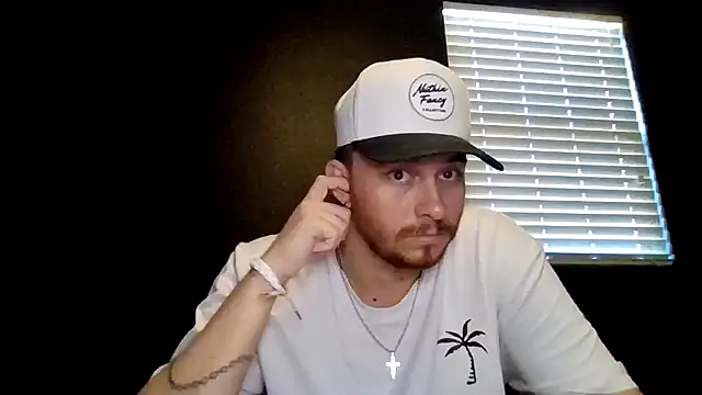 Mikecloudyhawk online show from July 5, 10:50 pm