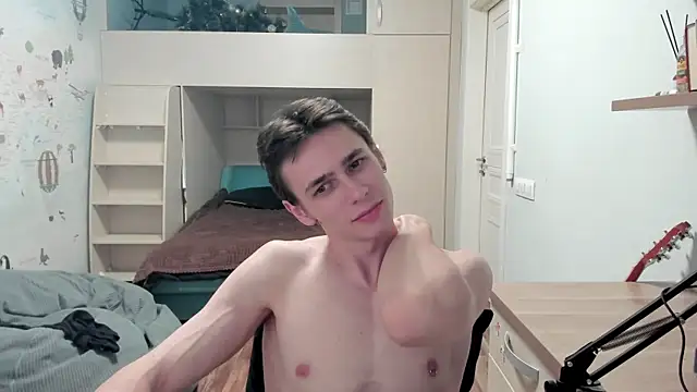 urgoddessboy online show from July 4, 9:07 pm