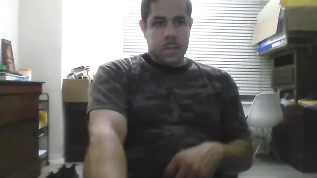 toosexy4myshirt online show from August 6, 4:18 am