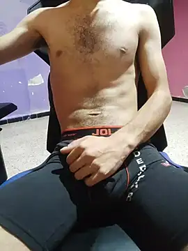 halim Hott online show from August 6, 2:12 pm