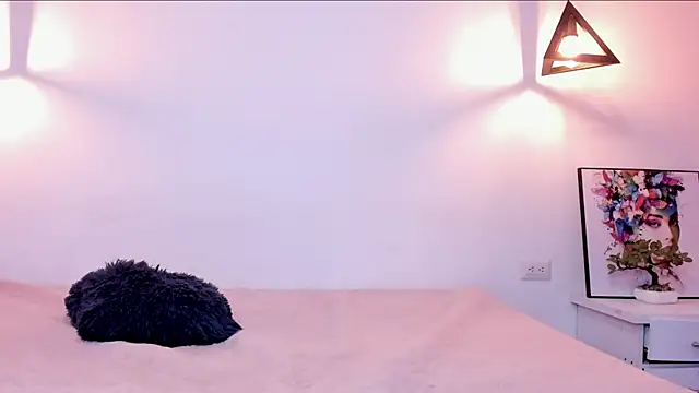 Little Ethaan online show from June 23, 3:33 am