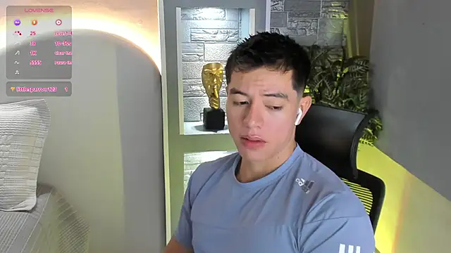IanMancini online show from June 15, 11:46 am