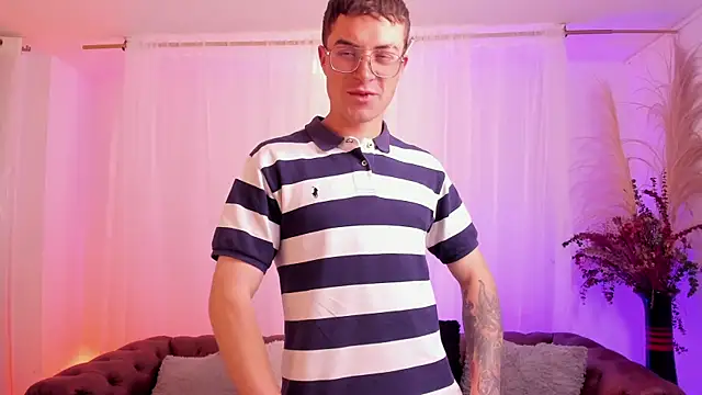 GLexiis  online show from June 19, 12:54 pm