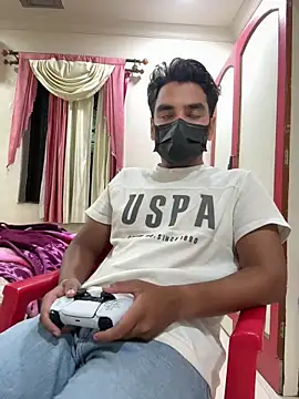 Crazxyhardik36 online show from June 15, 6:00 pm