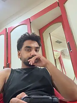 Crazxyhardik36 online show from June 13, 9:34 pm