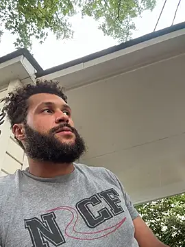 HungStr8Lightskin online show from July 14, 10:21 am