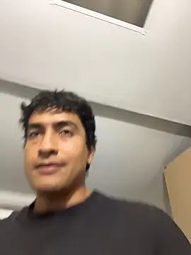 Crisloverrr online show from July 23, 1:09 am