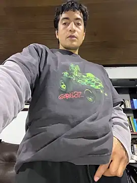 Crisloverrr online show from July 14, 12:56 am
