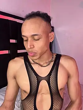 johnny zhang online show from June 28, 5:35 am
