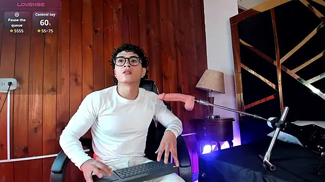 Danny king1 online show from July 16, 10:06 pm