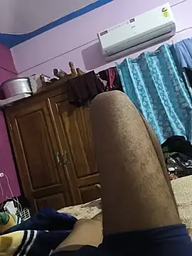 munnibhabhi072 online show from July 2, 6:58 pm