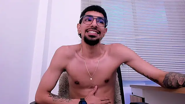 Jax Nova online show from July 28, 3:21 pm