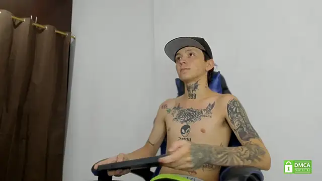 Nick TattooedGuy online show from June 22, 8:02 pm