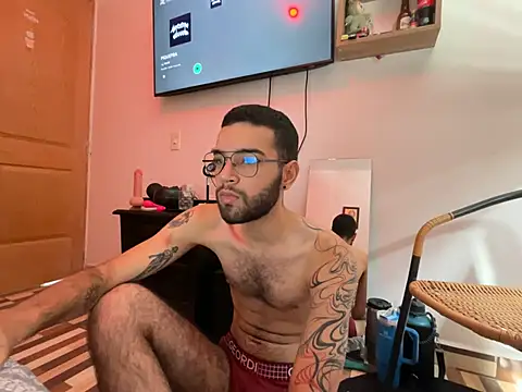 elliot flame online show from July 8, 6:34 pm