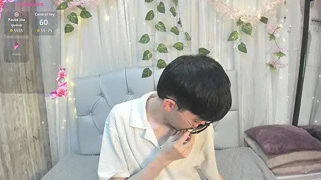 King Luxury1 online show from July 31, 12:37 pm