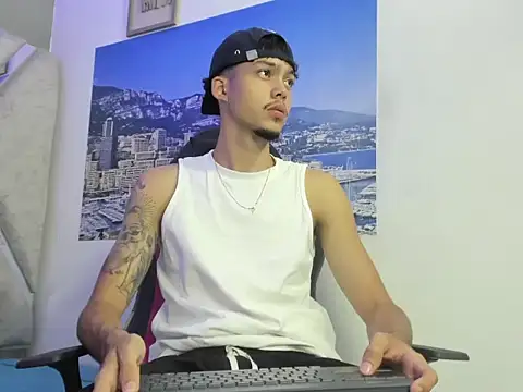 thiago preston online show from June 24, 7:50 pm