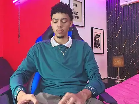thiago preston online show from June 25, 7:40 pm